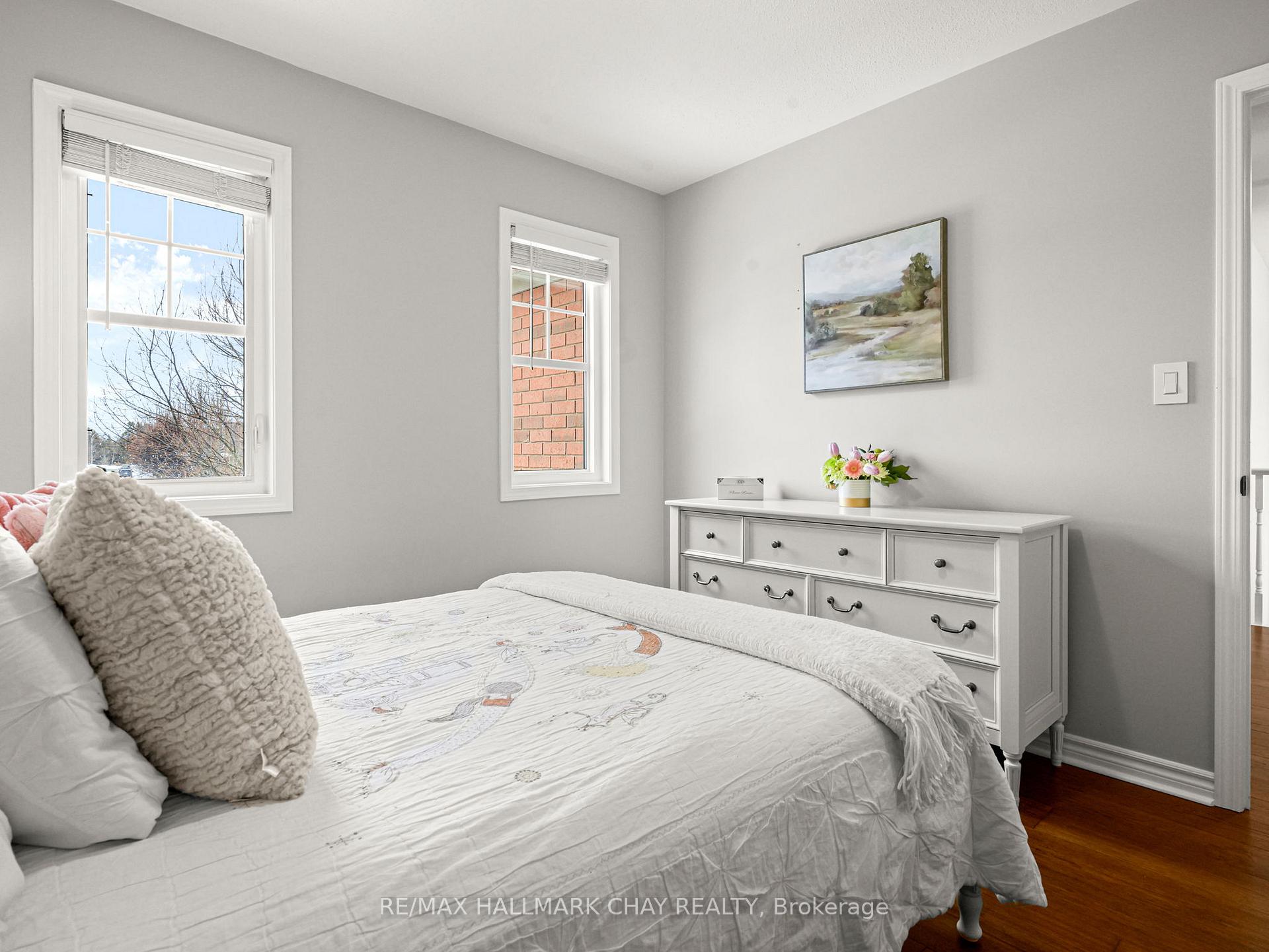 Photo 31 of 62 John W Taylor Avenue, New Tecumseth, Alliston — HOMEH