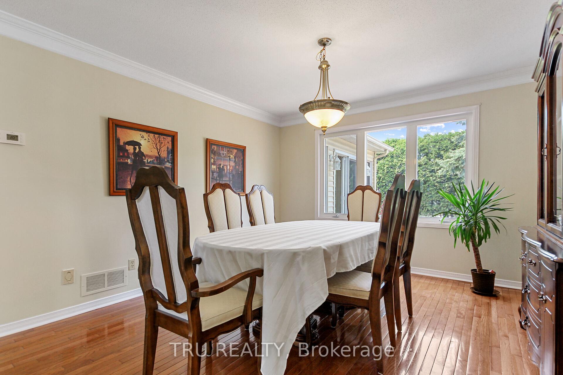 Photo 7 of 1654 Westport Crescent, Ottawa, Chateauneuf — HOMEH