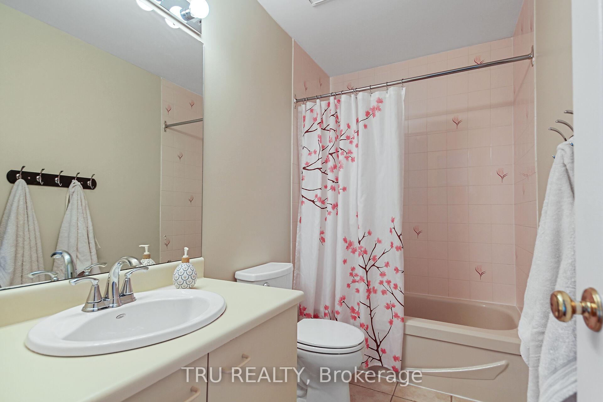 Photo 28 of 1654 Westport Crescent, Ottawa, Chateauneuf — HOMEH
