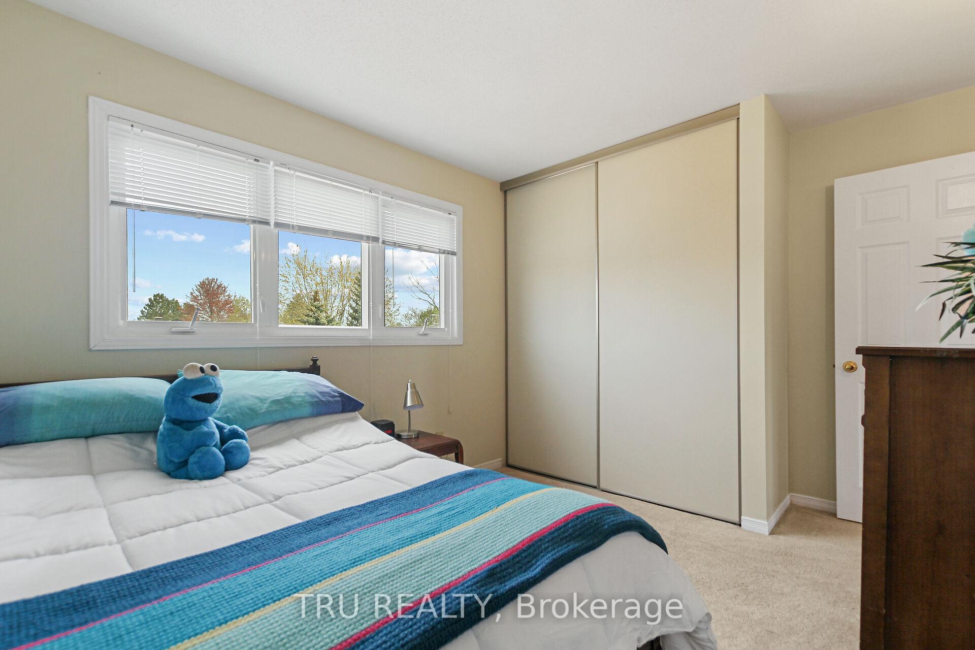 Photo 29 of 1654 Westport Crescent, Ottawa, Chateauneuf — HOMEH