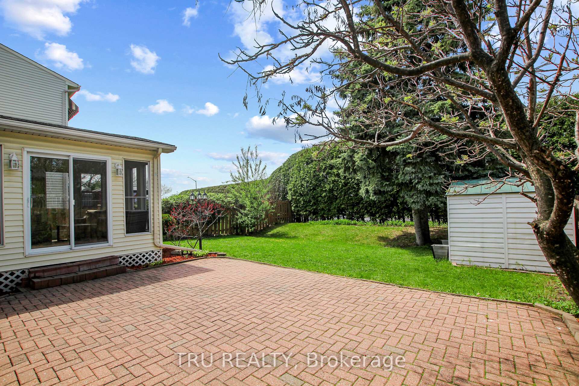 Photo 39 of 1654 Westport Crescent, Ottawa, Chateauneuf — HOMEH