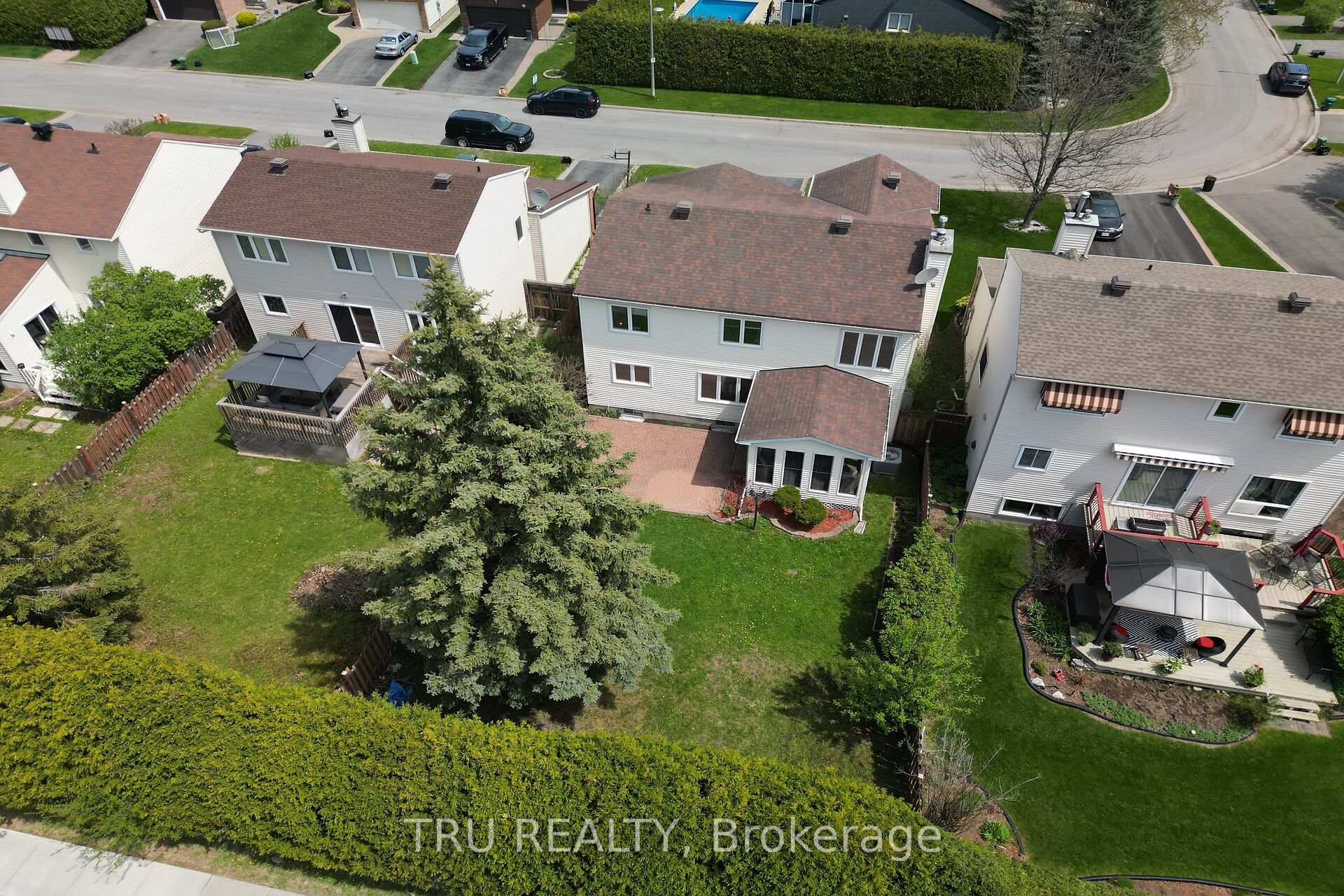 Photo 45 of 1654 Westport Crescent, Ottawa, Chateauneuf — HOMEH