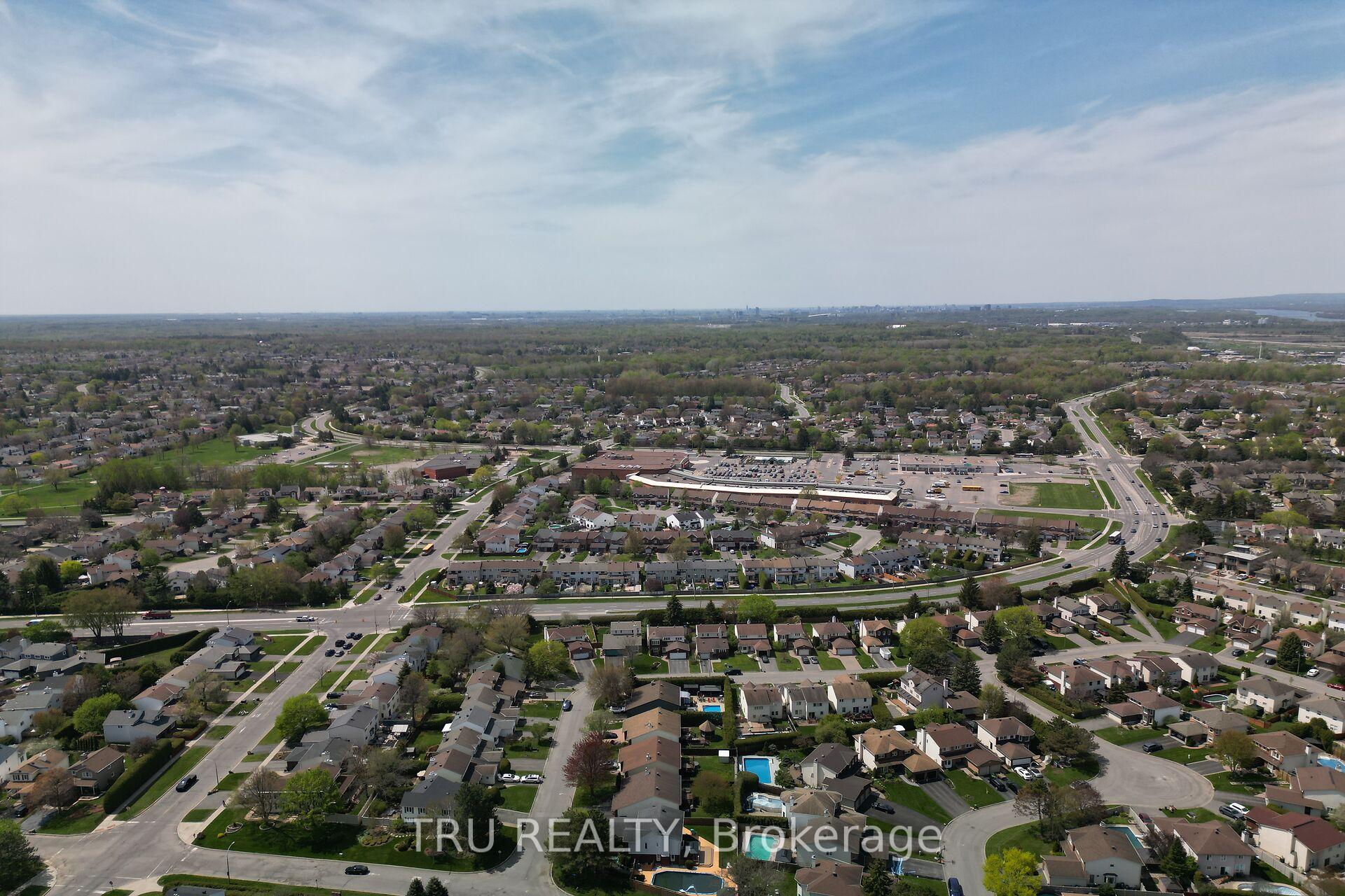 Photo 47 of 1654 Westport Crescent, Ottawa, Chateauneuf — HOMEH