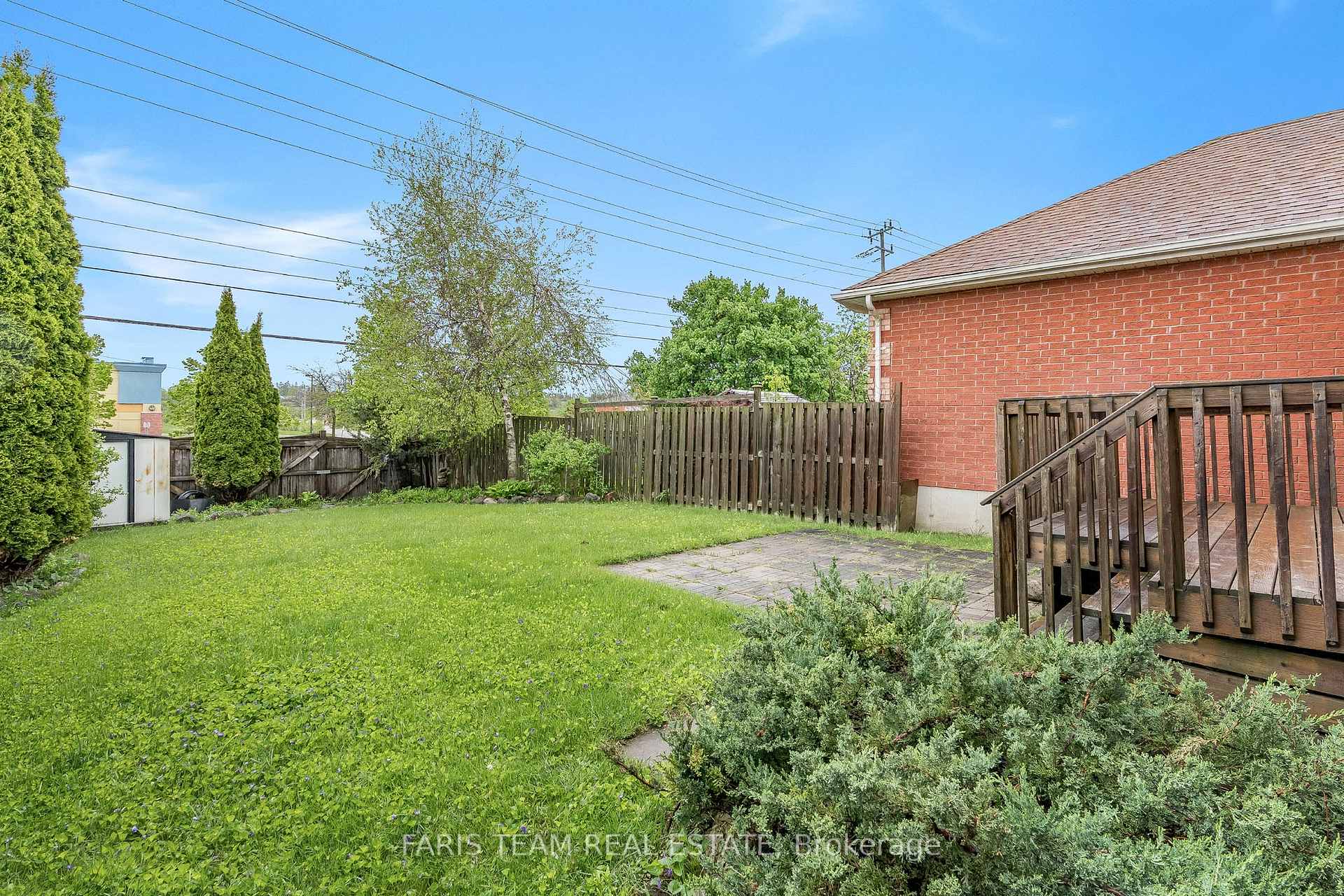 Photo 20 of 63 Julia Crescent, Orillia — HOMEH
