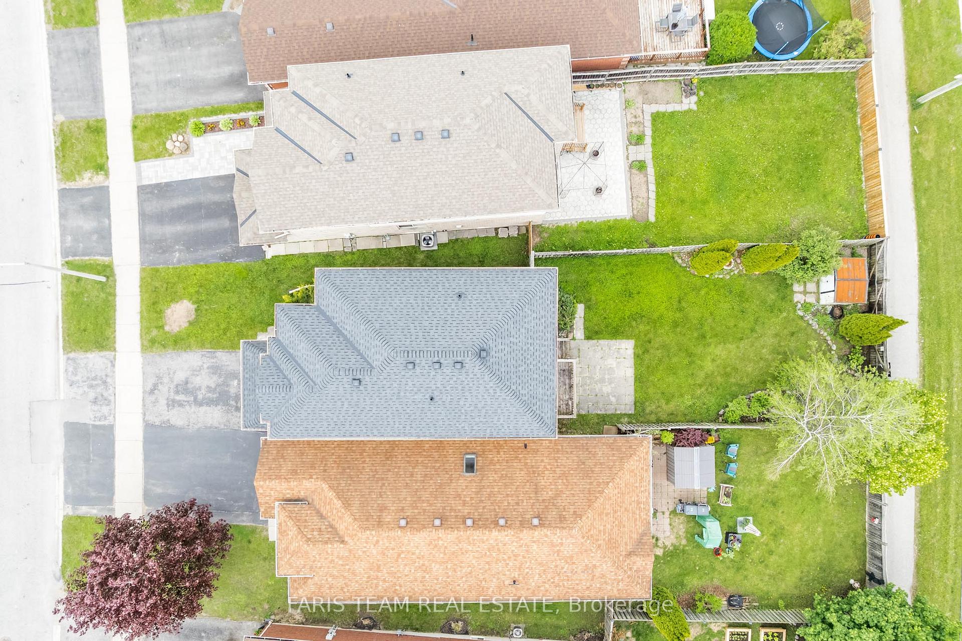 Photo 23 of 63 Julia Crescent, Orillia — HOMEH