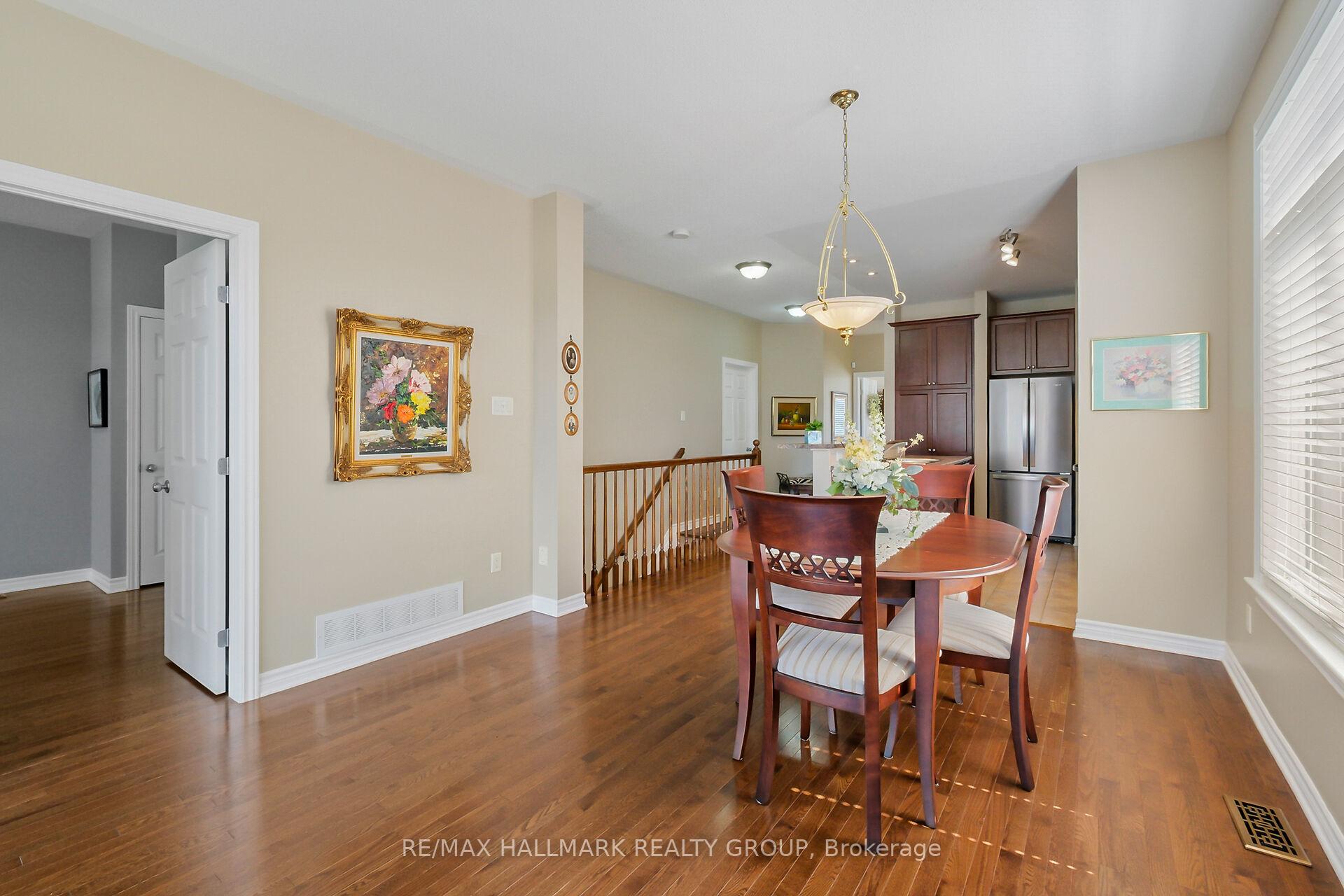 Photo 12 of 325 Farincourt Crescent, Ottawa, Avalon West — HOMEH