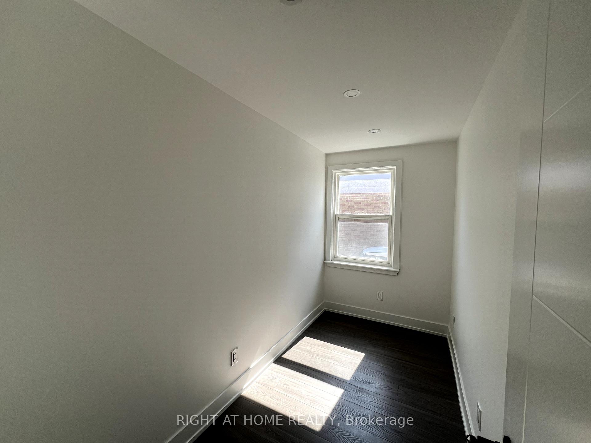 Photo 22 of 75 Pontiac Avenue, Oshawa, Centennial — HOMEH