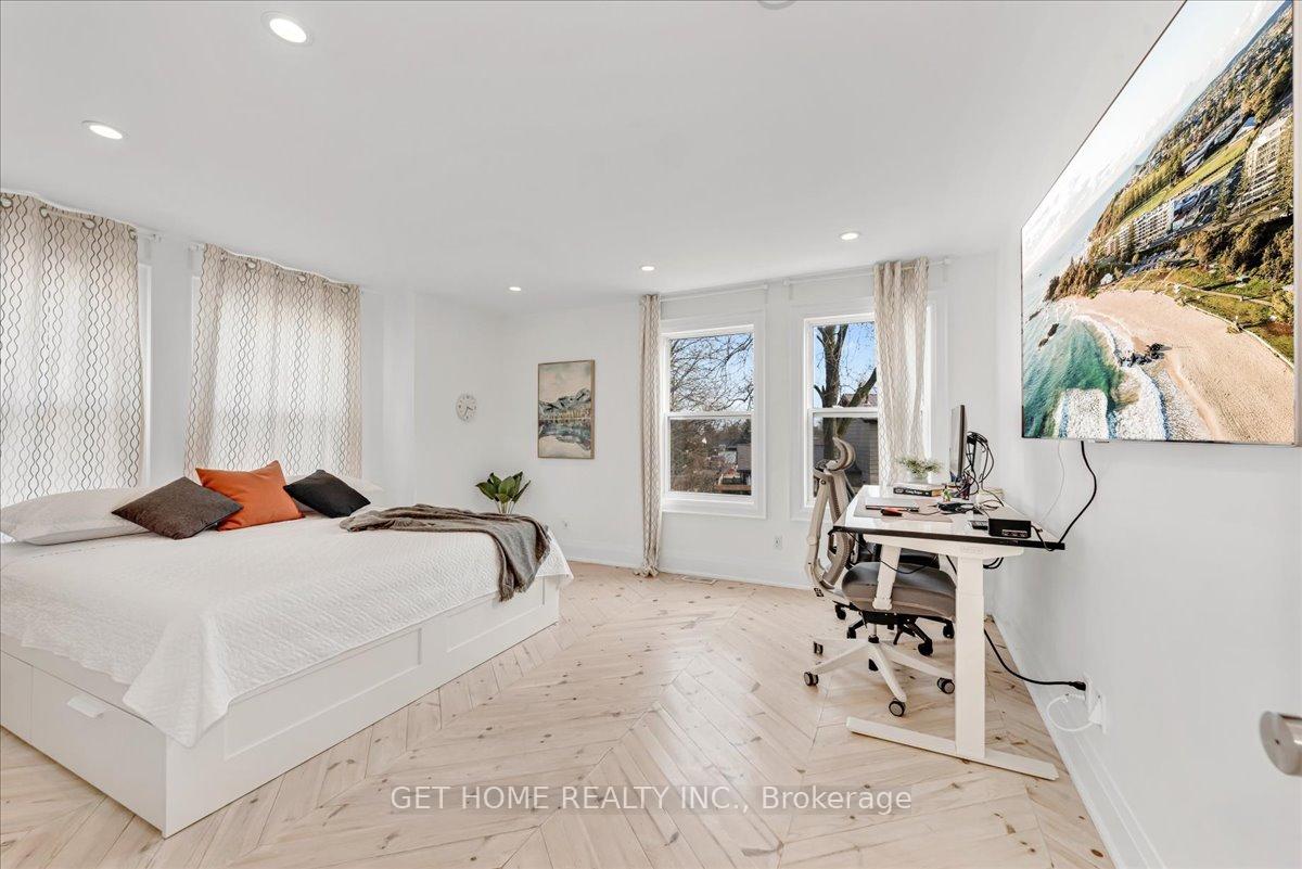 Photo 16 of 564 Brock Court, Milton, Dorset Park — HOMEH