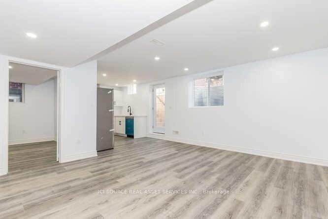 Photo 4 of Unit Bsmt, 146 Goodwin Crescent, Milton, Ford — HOMEH