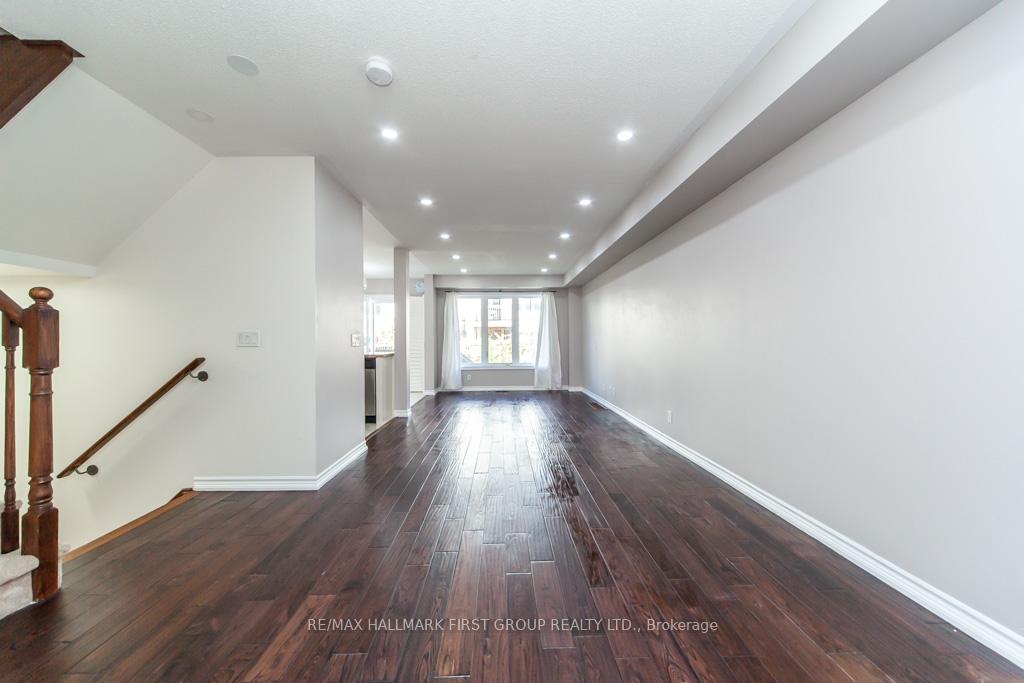 Photo 4 of 98 Symington Avenue, Oshawa, Windfields — HOMEH