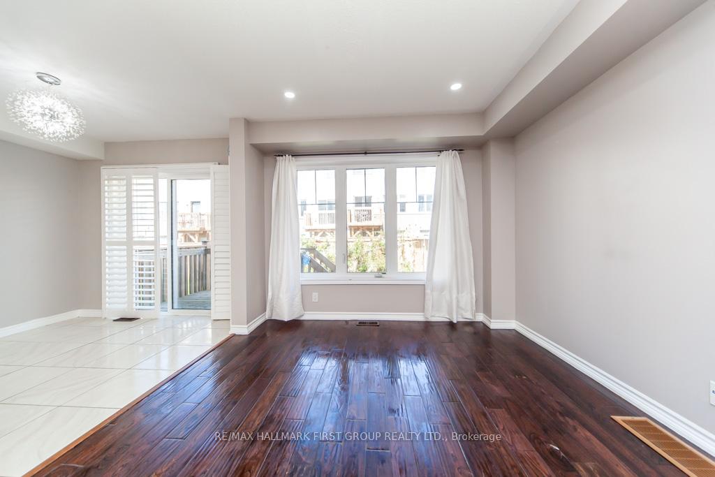 Photo 6 of 98 Symington Avenue, Oshawa, Windfields — HOMEH