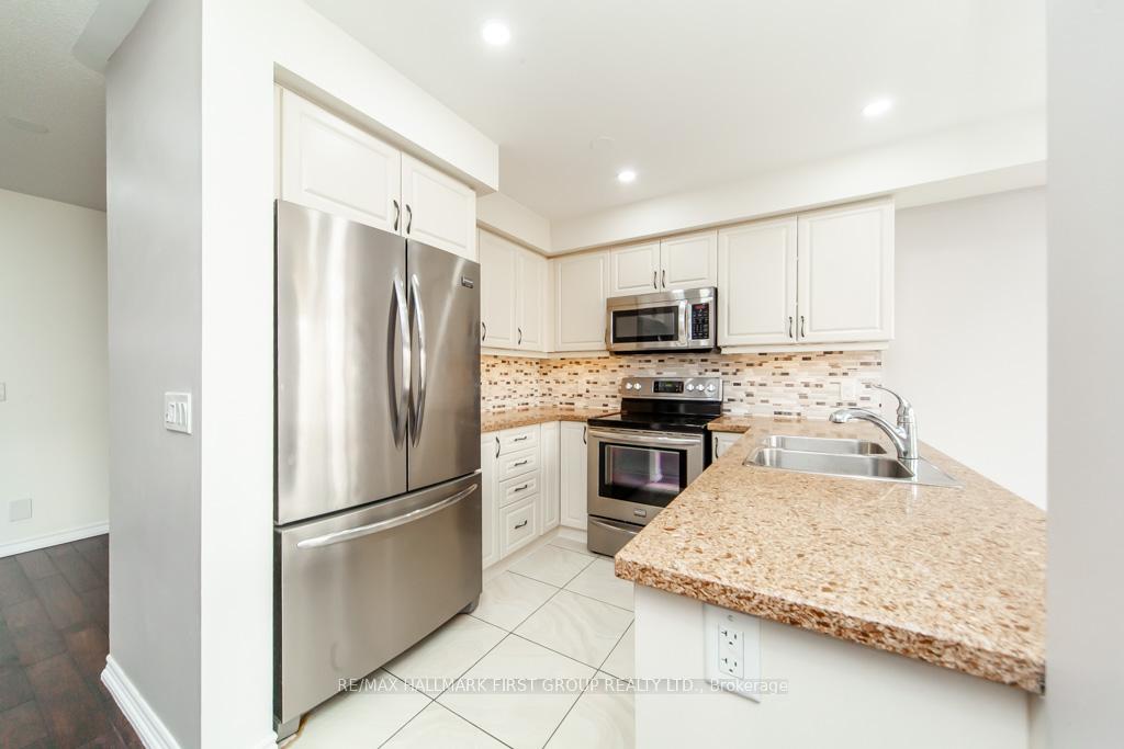 Photo 11 of 98 Symington Avenue, Oshawa, Windfields — HOMEH
