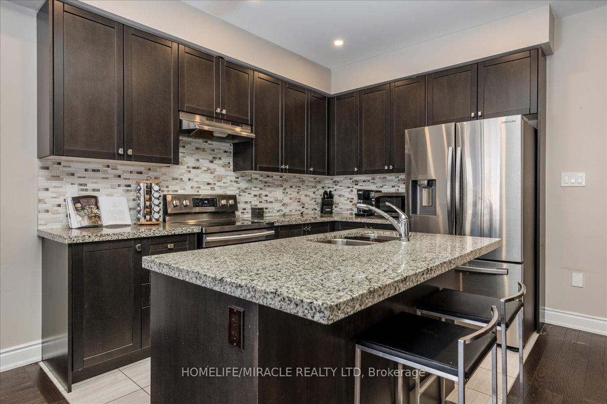 Photo 4 of 26 Arnold Crescent, New Tecumseth, Rural New Tecumseth — HOMEH
