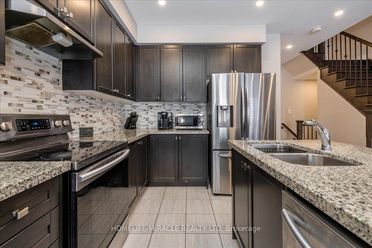 Photo 7 of 26 Arnold Crescent, New Tecumseth, Rural New Tecumseth — HOMEH