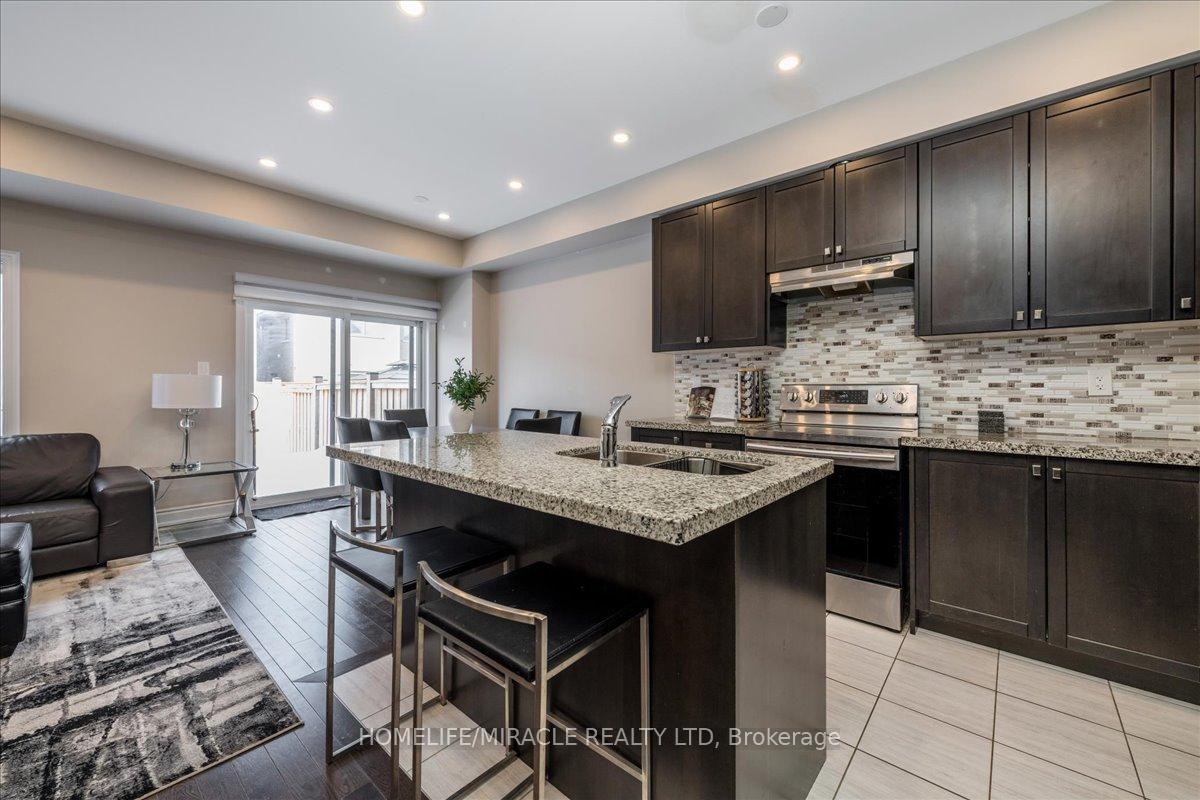 Photo 8 of 26 Arnold Crescent, New Tecumseth, Rural New Tecumseth — HOMEH