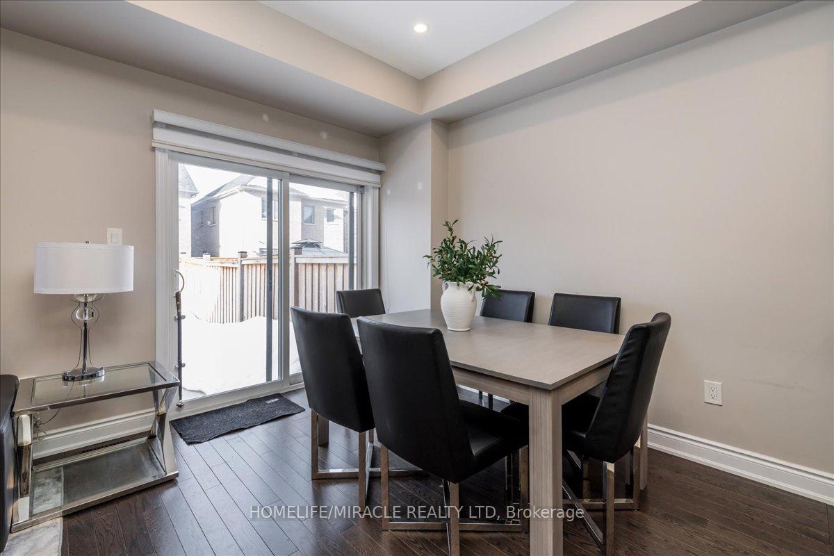 Photo 9 of 26 Arnold Crescent, New Tecumseth, Rural New Tecumseth — HOMEH