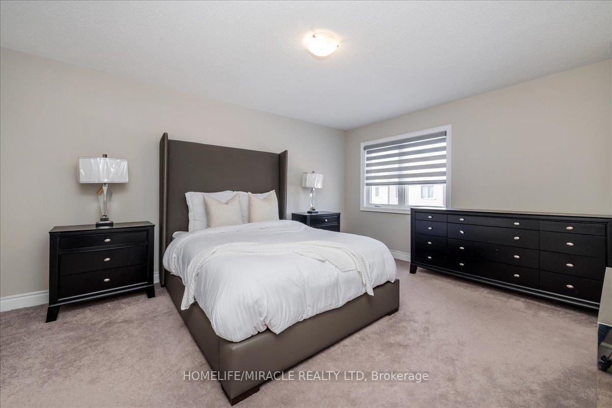 Photo 16 of 26 Arnold Crescent, New Tecumseth, Rural New Tecumseth — HOMEH