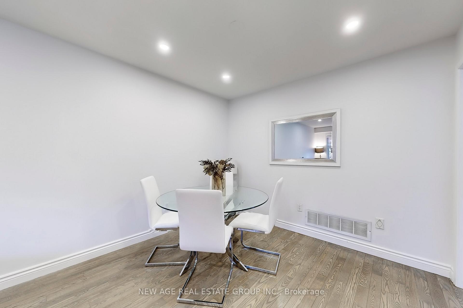 Photo 2 of 1506 Harwood Drive, Milton, Clarke — HOMEH