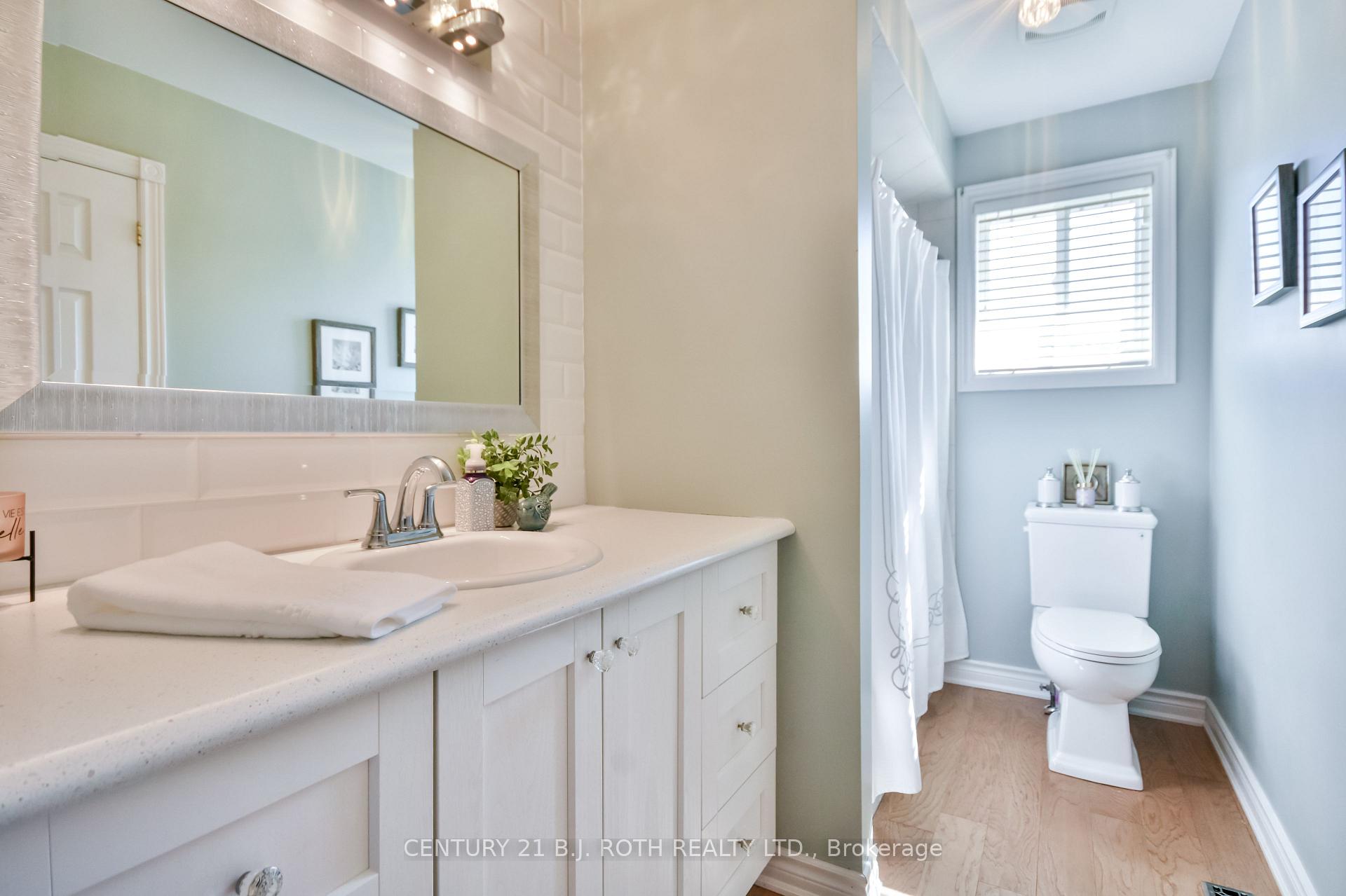 Photo 16 of 43 Lewis Drive, Orillia — HOMEH