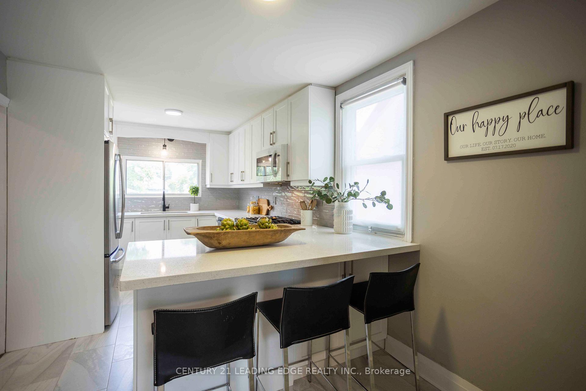 Photo 9 of 394 Beverly Street, Oshawa, O'Neill — HOMEH