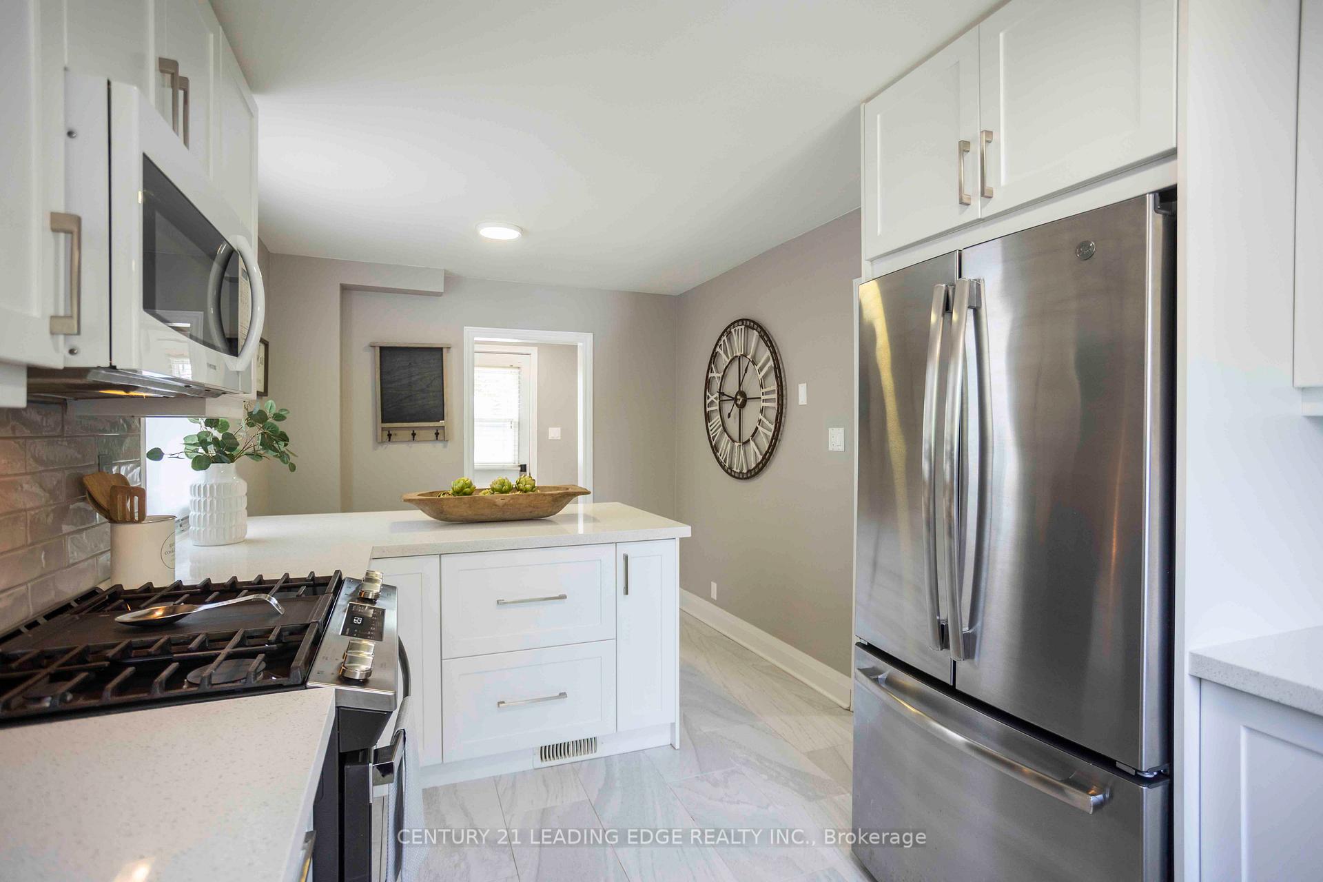 Photo 12 of 394 Beverly Street, Oshawa, O'Neill — HOMEH