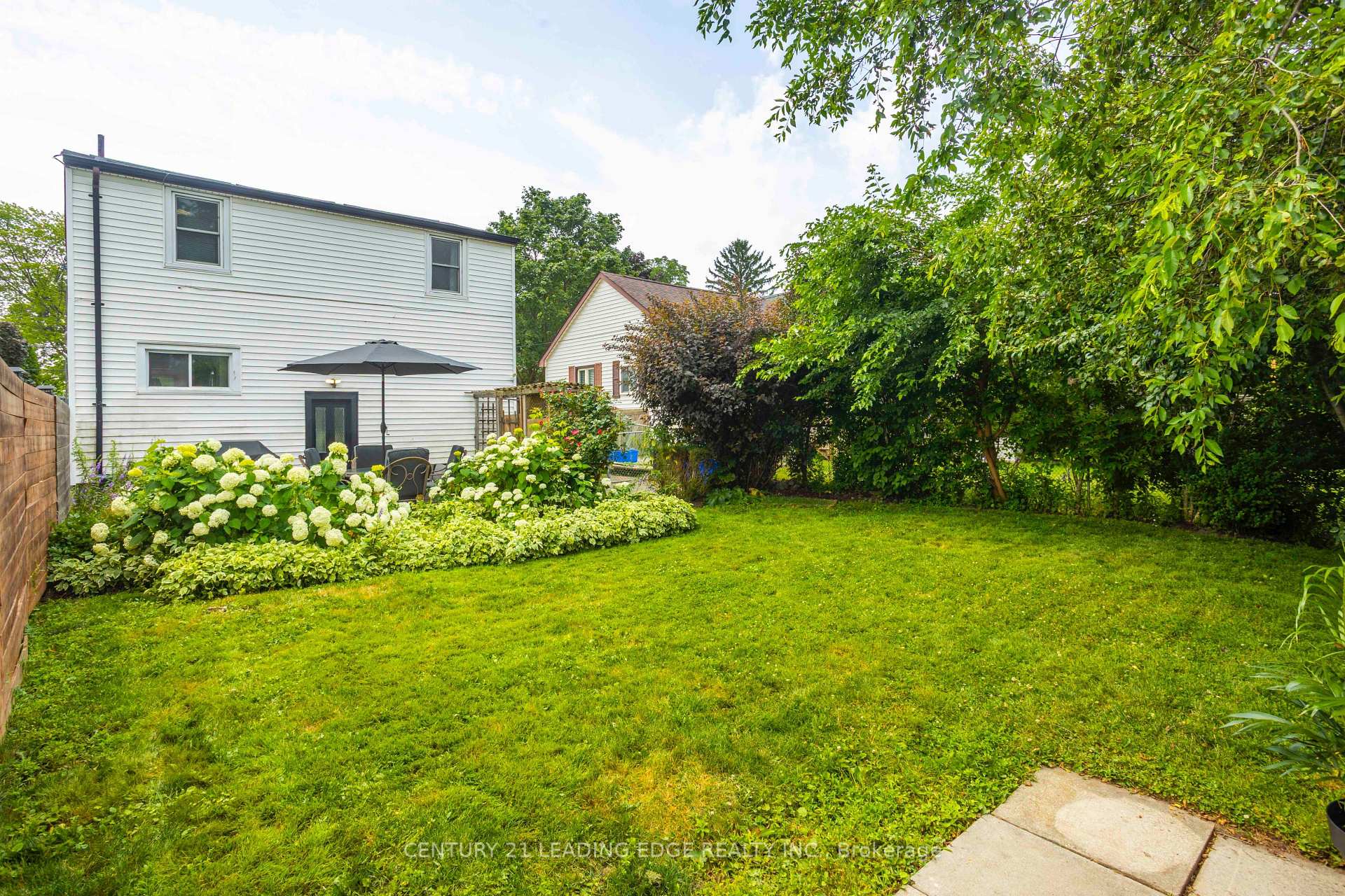 Photo 29 of 394 Beverly Street, Oshawa, O'Neill — HOMEH