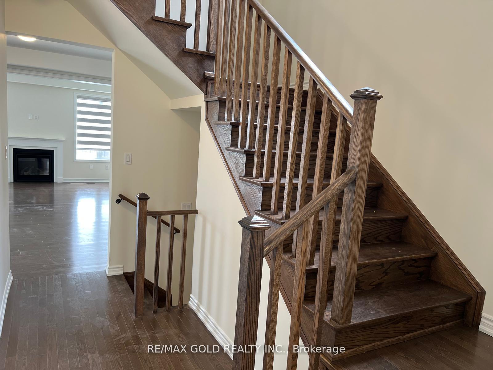Photo 9 of Unit Upper, 888 Rexton Drive, Oshawa, Kedron — HOMEH