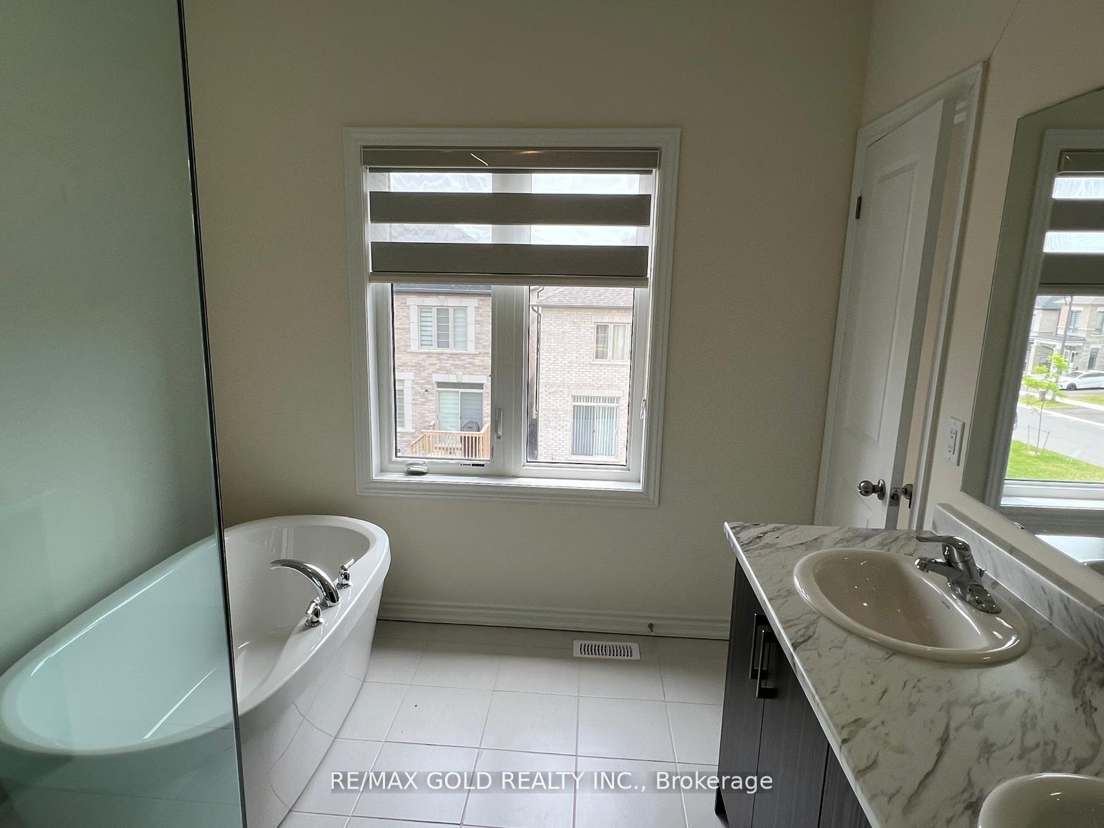 Photo 19 of Unit Upper, 888 Rexton Drive, Oshawa, Kedron — HOMEH