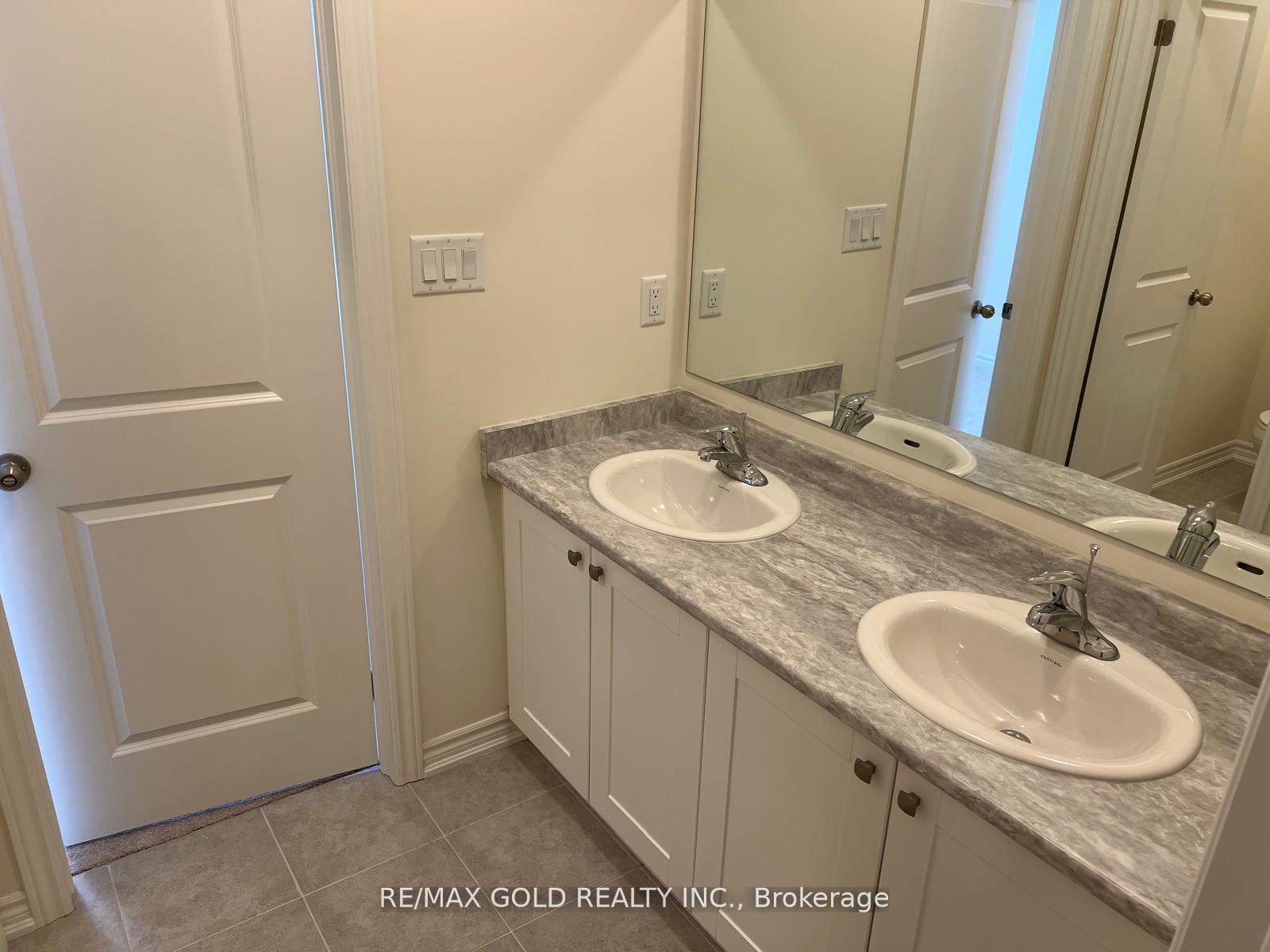 Photo 22 of Unit Upper, 888 Rexton Drive, Oshawa, Kedron — HOMEH