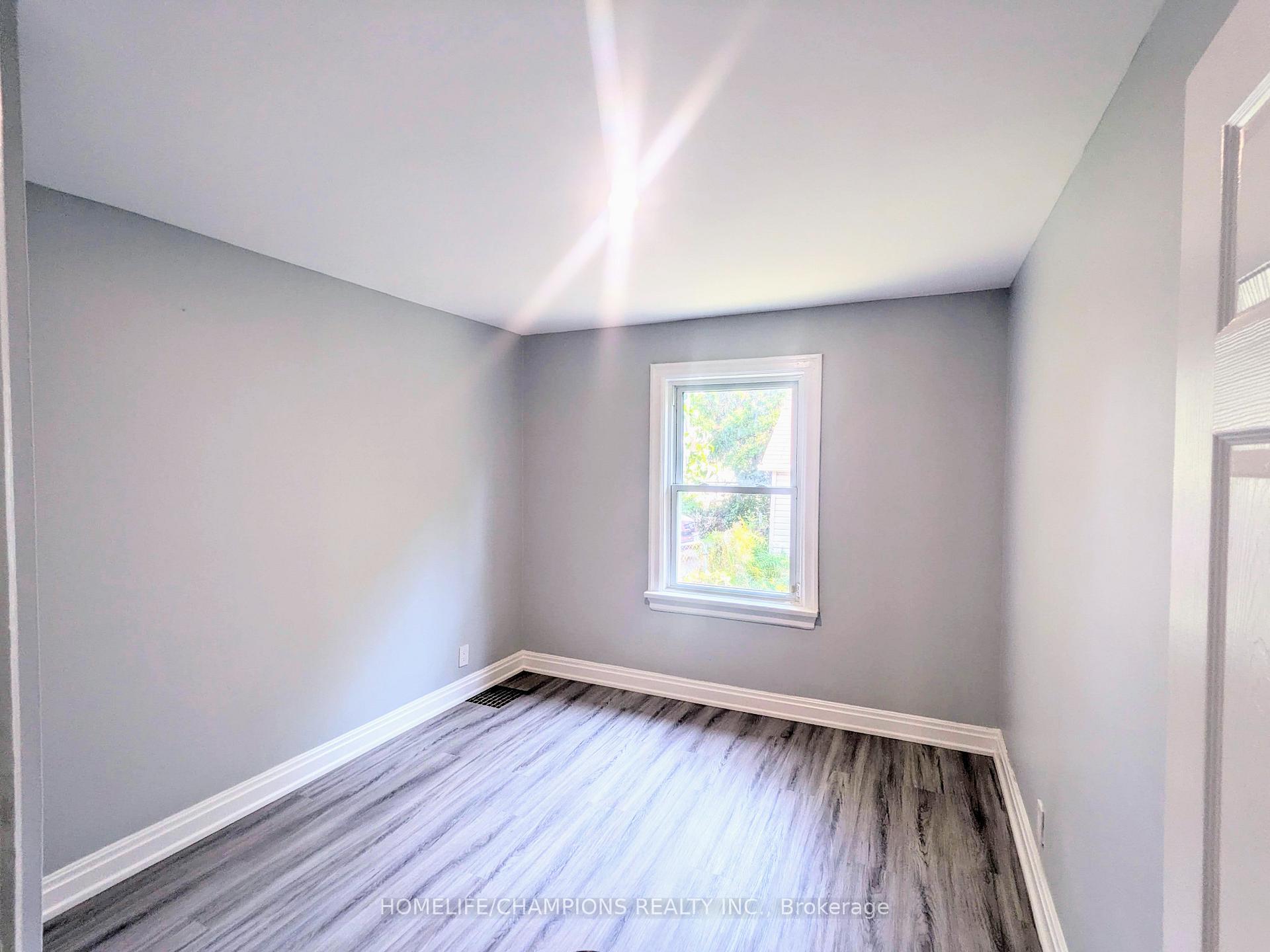 Photo 7 of 55 Central Park Boulevard N, Oshawa, O'Neill — HOMEH