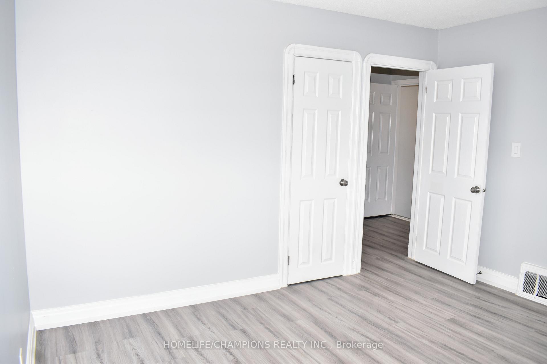 Photo 9 of 55 Central Park Boulevard N, Oshawa, O'Neill — HOMEH