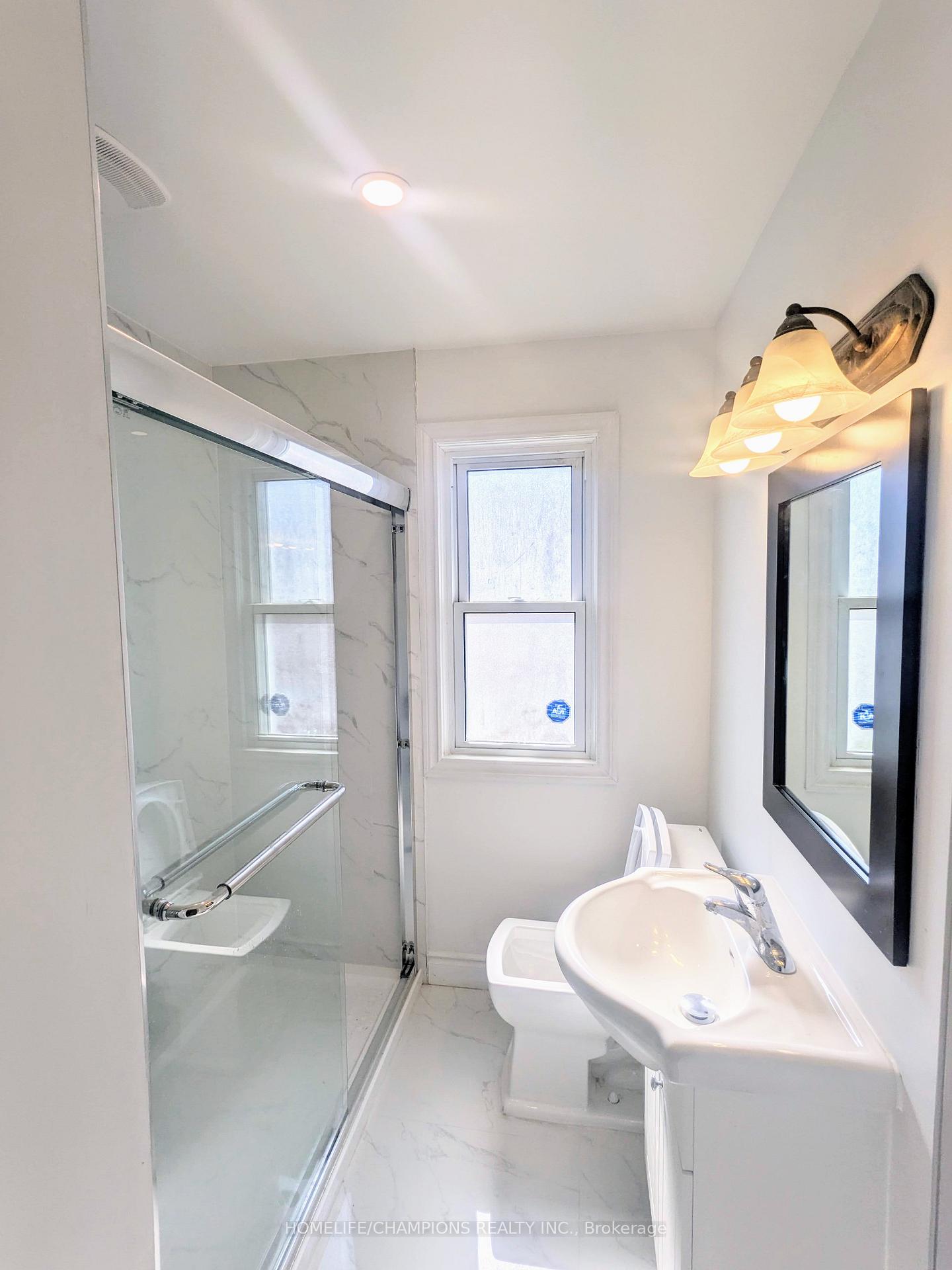 Photo 13 of 55 Central Park Boulevard N, Oshawa, O'Neill — HOMEH
