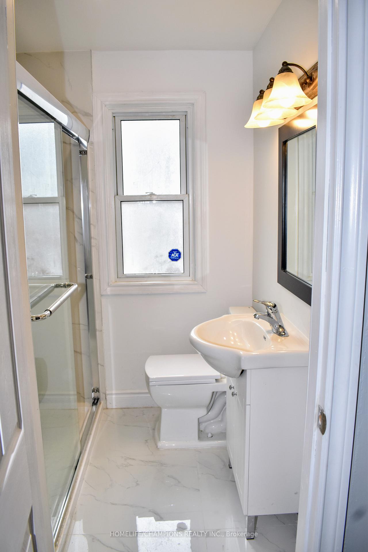 Photo 15 of 55 Central Park Boulevard N, Oshawa, O'Neill — HOMEH