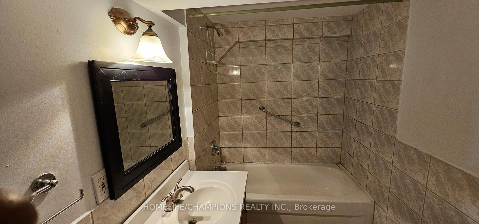 Photo 36 of 55 Central Park Boulevard N, Oshawa, O'Neill — HOMEH