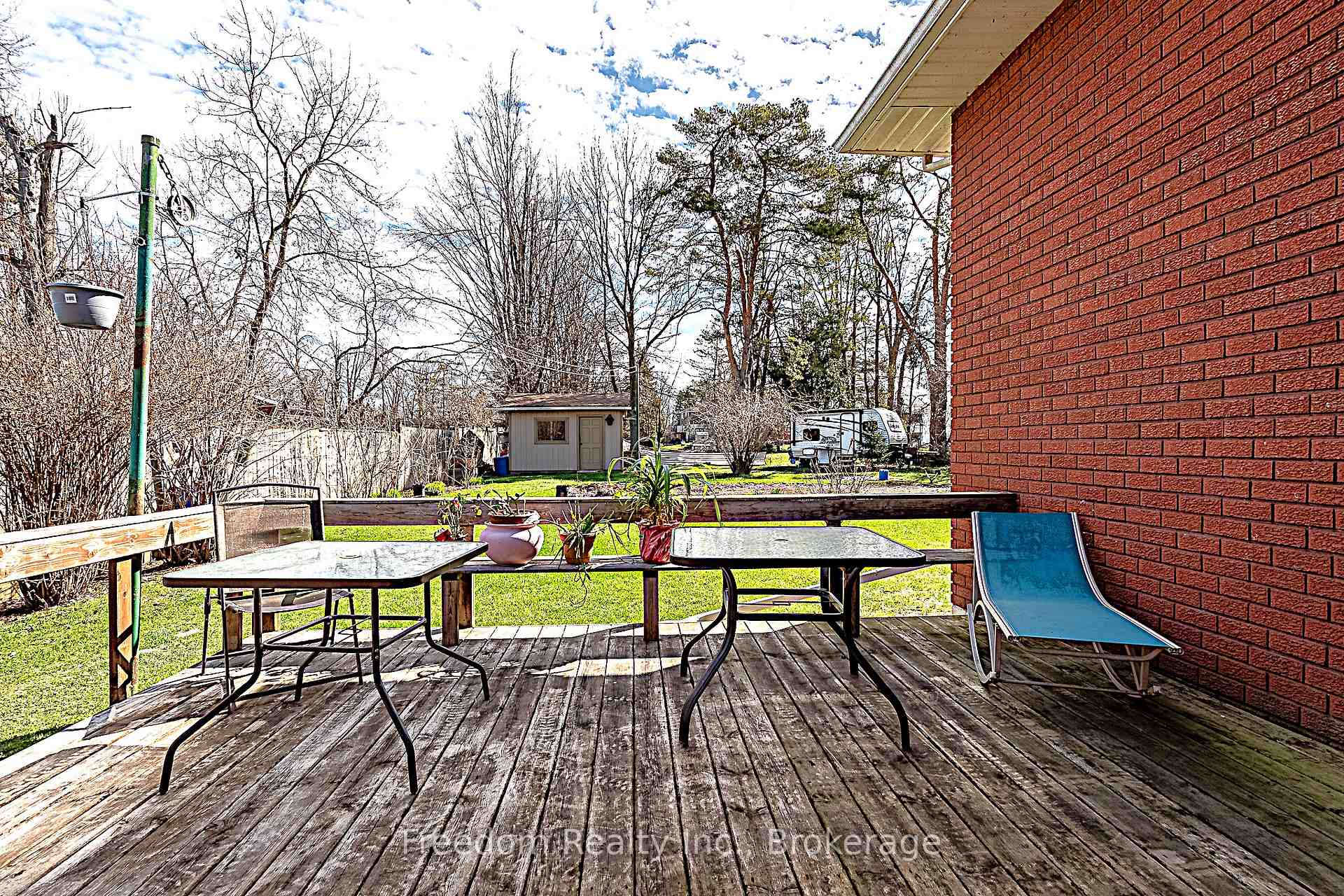 Photo 7 of 604 West Street S, Orillia — HOMEH