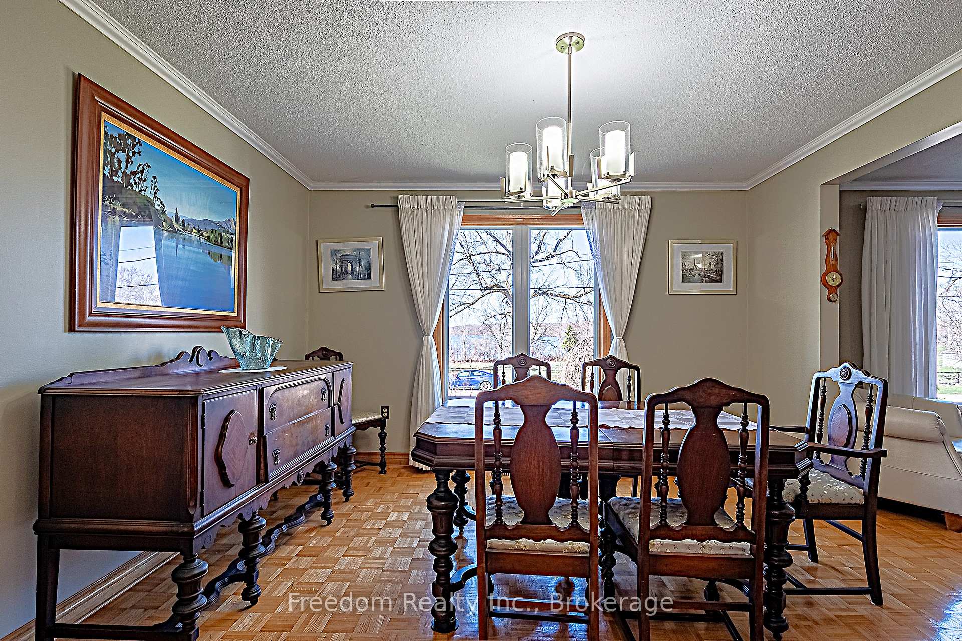 Photo 14 of 604 West Street S, Orillia — HOMEH