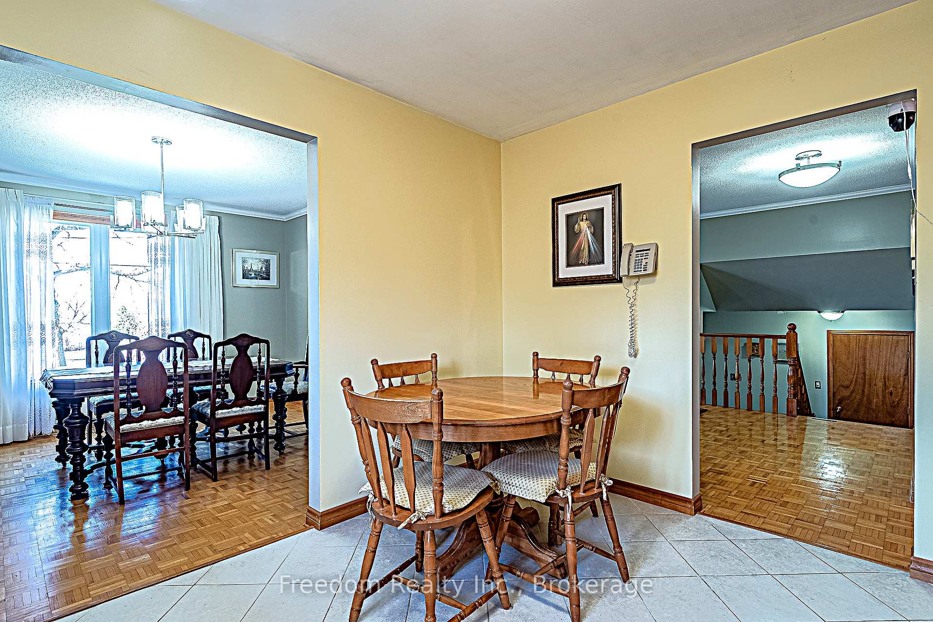 Photo 16 of 604 West Street S, Orillia — HOMEH