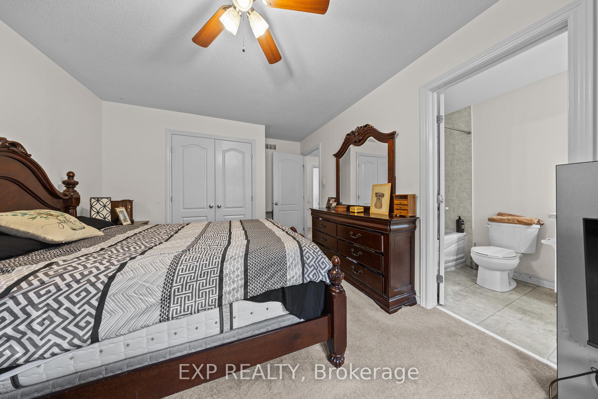 Photo 14 of 121 Daglan Crescent, Ottawa, Avalon West — HOMEH