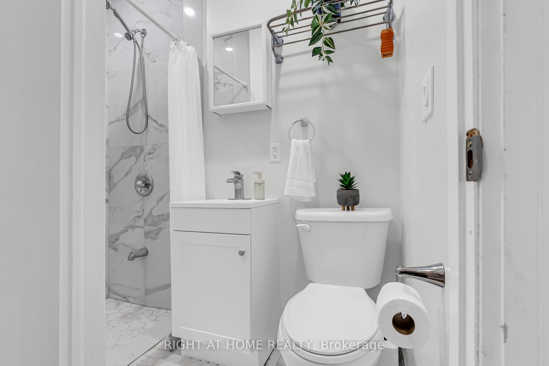 Photo 26 of 217 Celina Street, Oshawa, Central — HOMEH