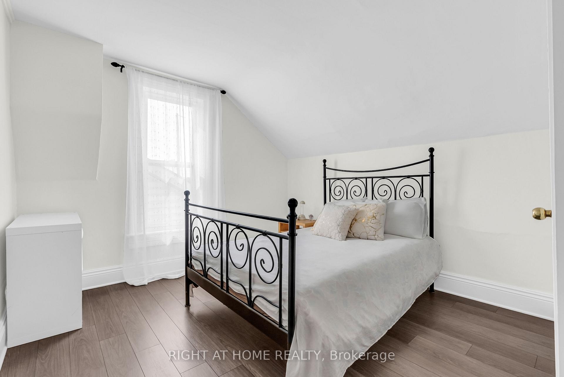 Photo 34 of 217 Celina Street, Oshawa, Central — HOMEH