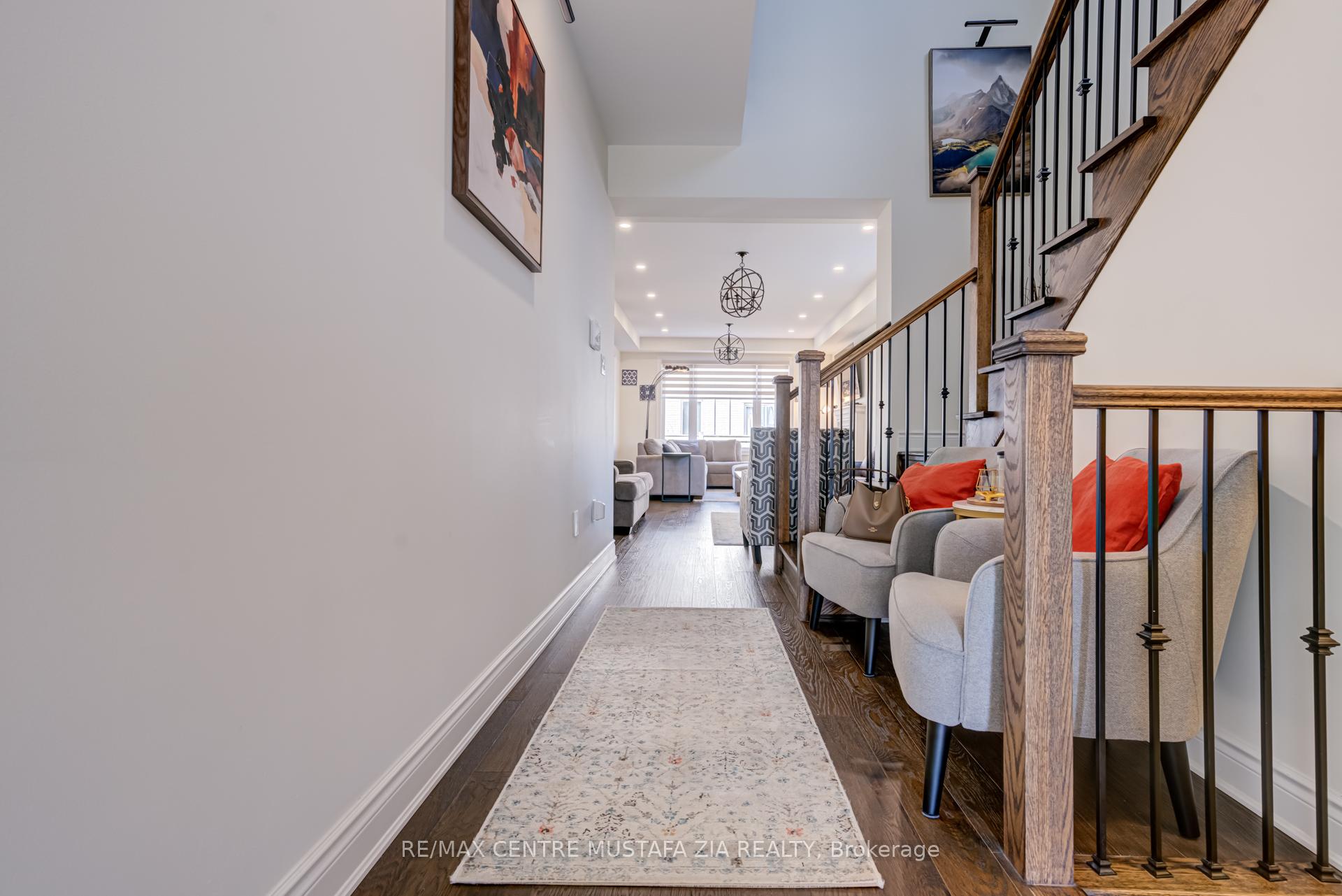 Photo 43 of 708 Kennedy Circle, Milton, Cobban — HOMEH