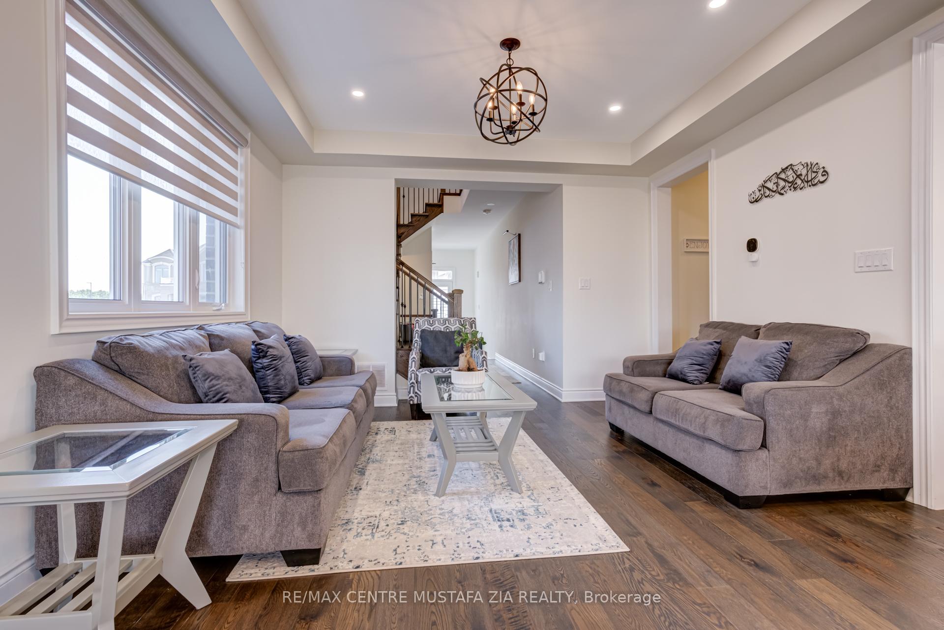 Photo 21 of 708 Kennedy Circle, Milton, Cobban — HOMEH