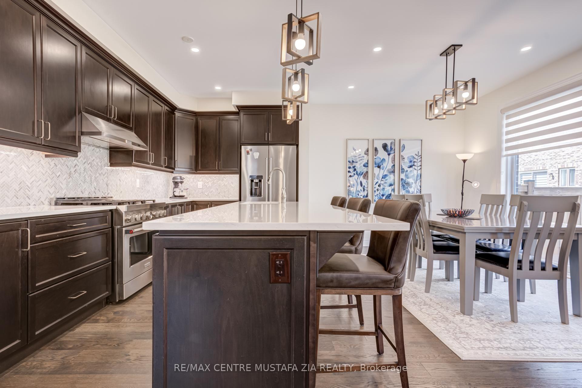 Photo 30 of 708 Kennedy Circle, Milton, Cobban — HOMEH