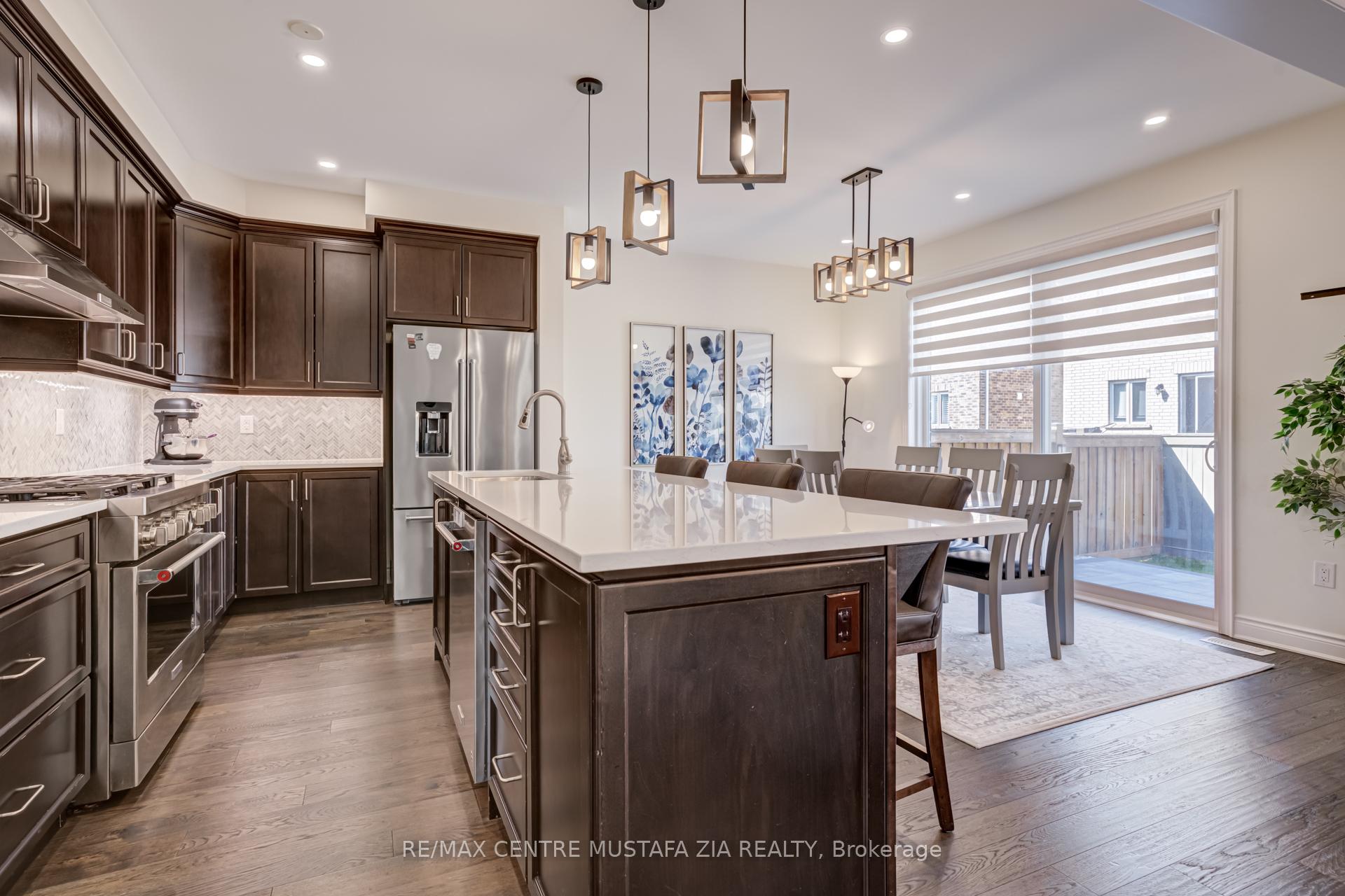 Photo 28 of 708 Kennedy Circle, Milton, Cobban — HOMEH
