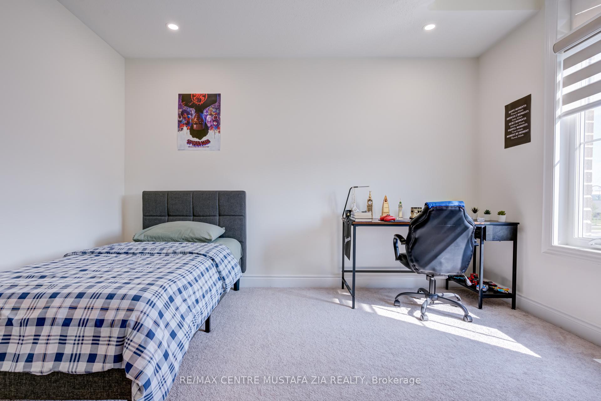 Photo 46 of 708 Kennedy Circle, Milton, Cobban — HOMEH