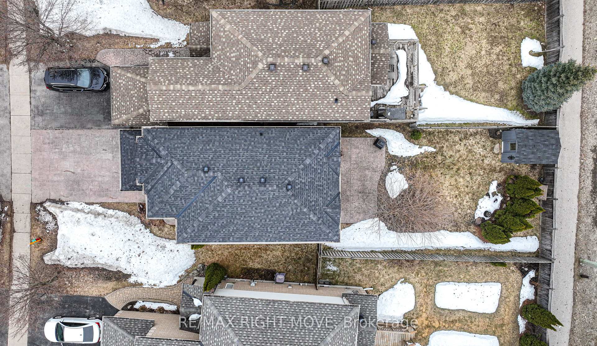 Photo 34 of 49 Julia Crescent, Orillia — HOMEH