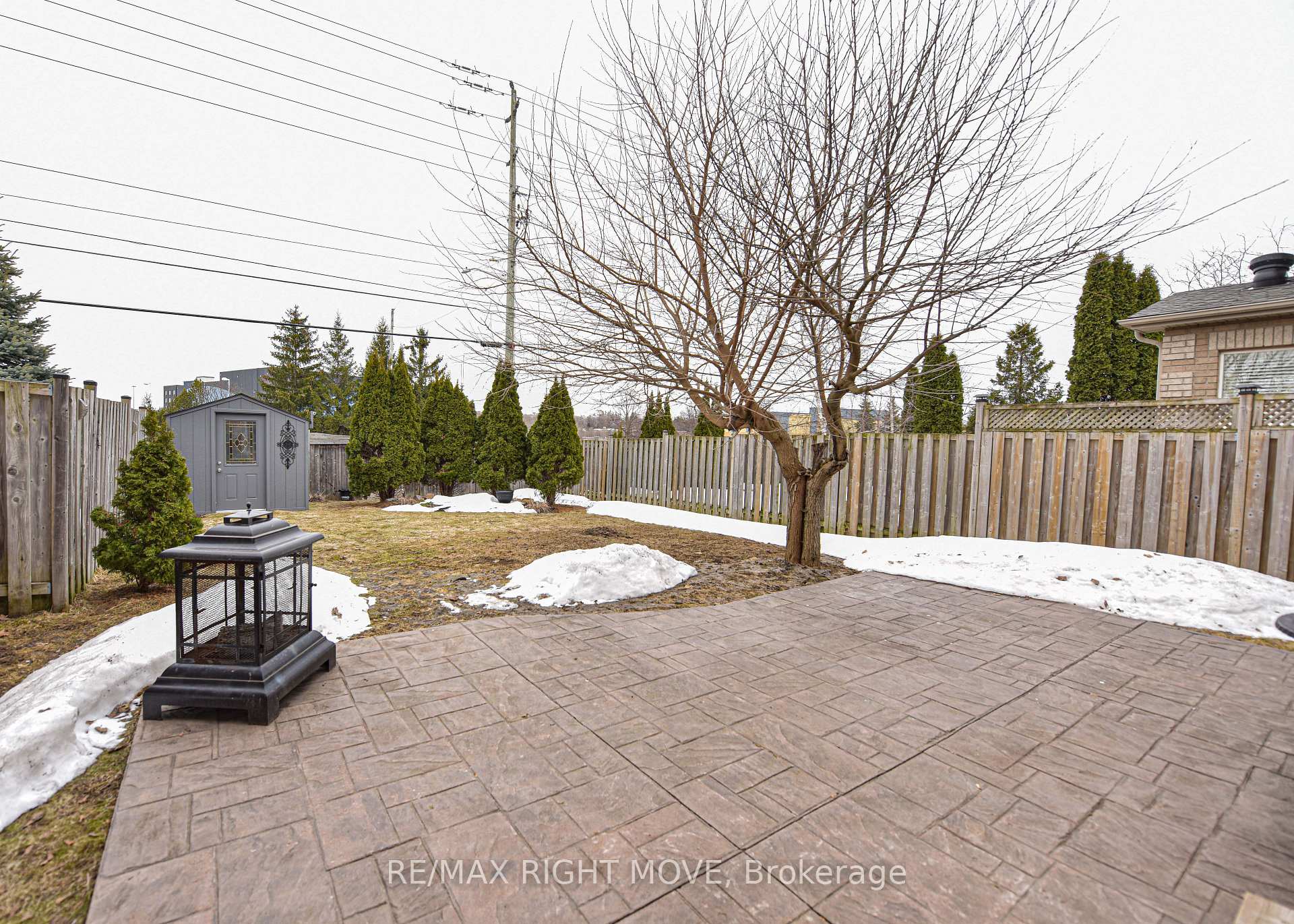 Photo 36 of 49 Julia Crescent, Orillia — HOMEH