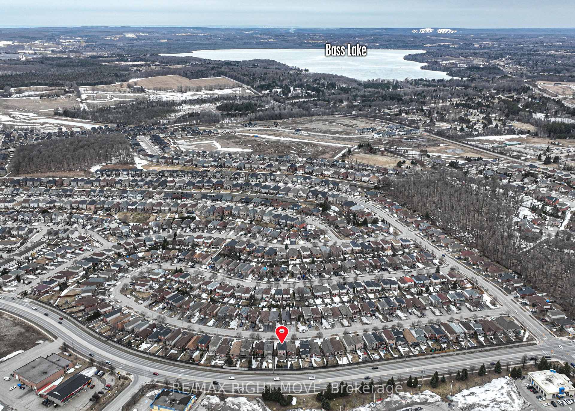 Photo 41 of 49 Julia Crescent, Orillia — HOMEH