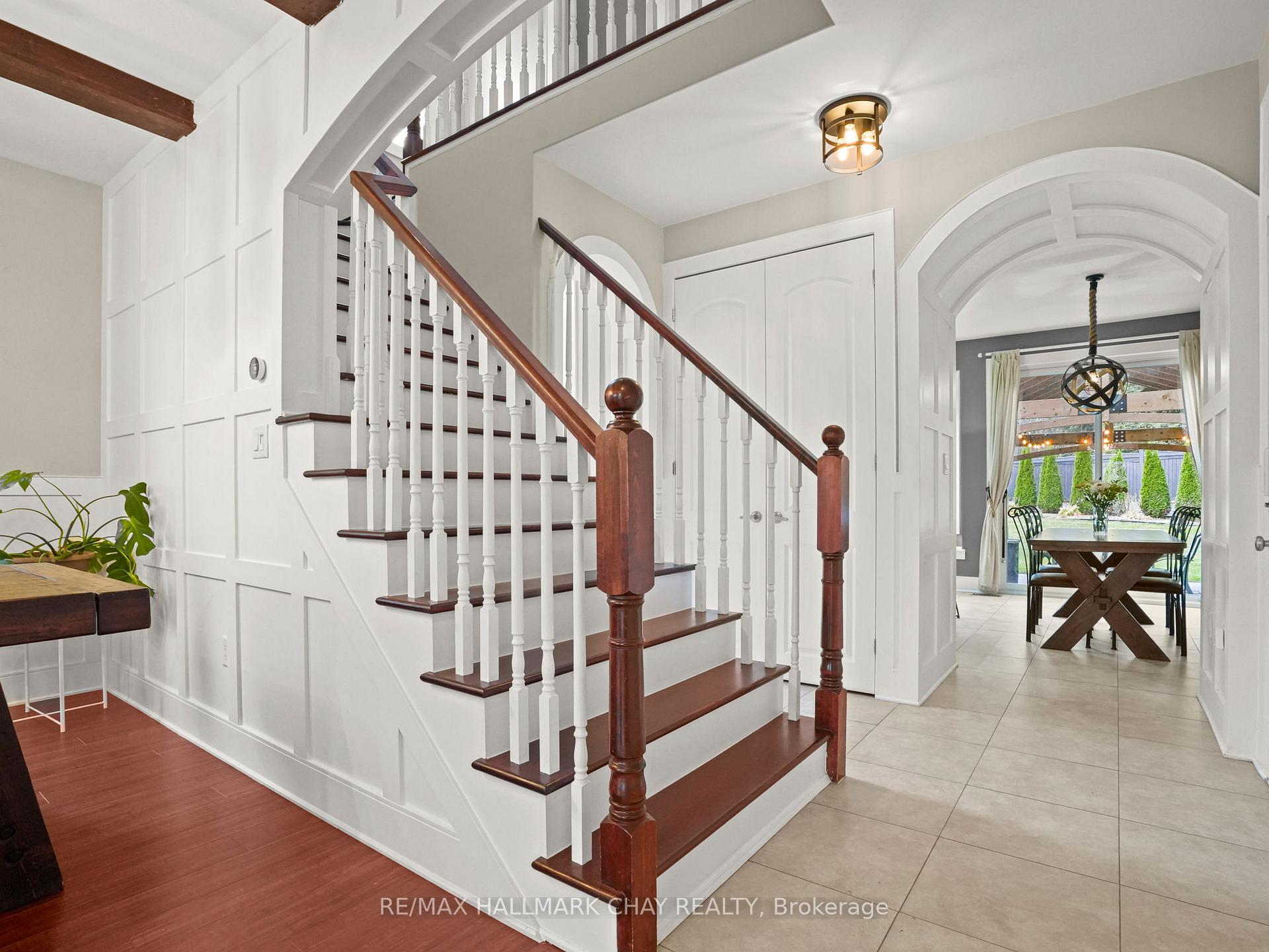 Photo 8 of 57 Ferris Lane, New Tecumseth, Alliston — HOMEH