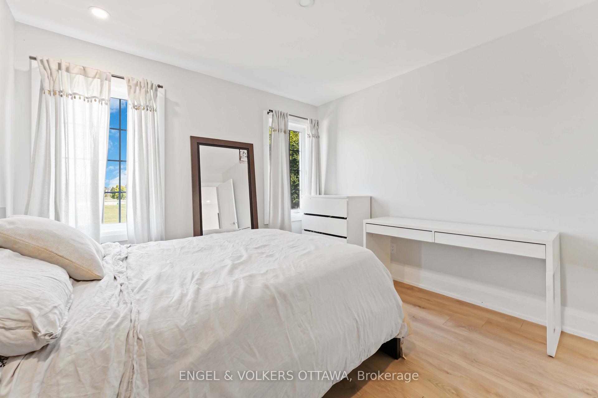 Photo 35 of 774 Scala Avenue, Ottawa, Avalon East — HOMEH